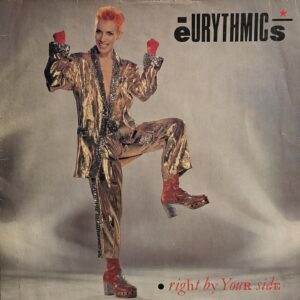 RIGHT BY YOUR SIDE  ( Solo Copertina )