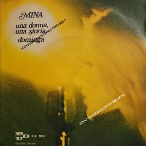 UNA DONNA, UNA STORIA / DOMINGA