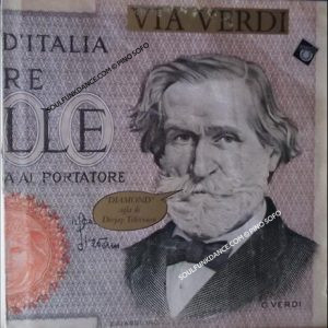 DIAMOND / VERS. STRUM. ( nice track )