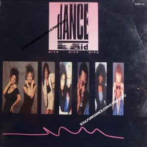GIVE GIVE GIVE / 3 VERSION