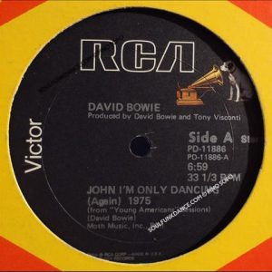 JOHN I'M ONLY DANCING ( AGAIN ) 1975- min. 6:59 / GOLDEN YEARS min. 4:03