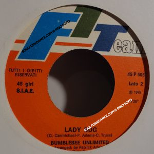 LADY BUG- min.4:01 / LADY BUG- min.4:36