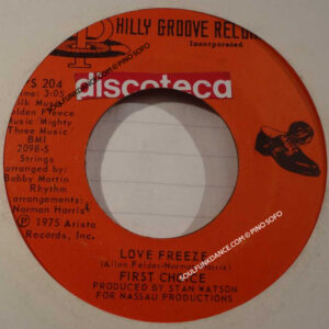 LOVE FREEZE / A BOYNAMED JUNIOR