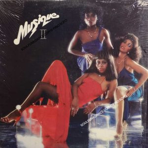 MUSIQUE 2 ( incl. glide, love message, number one, etc, )